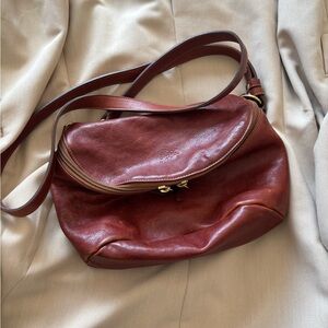 Il Bisonte saddle crossbody leather bag